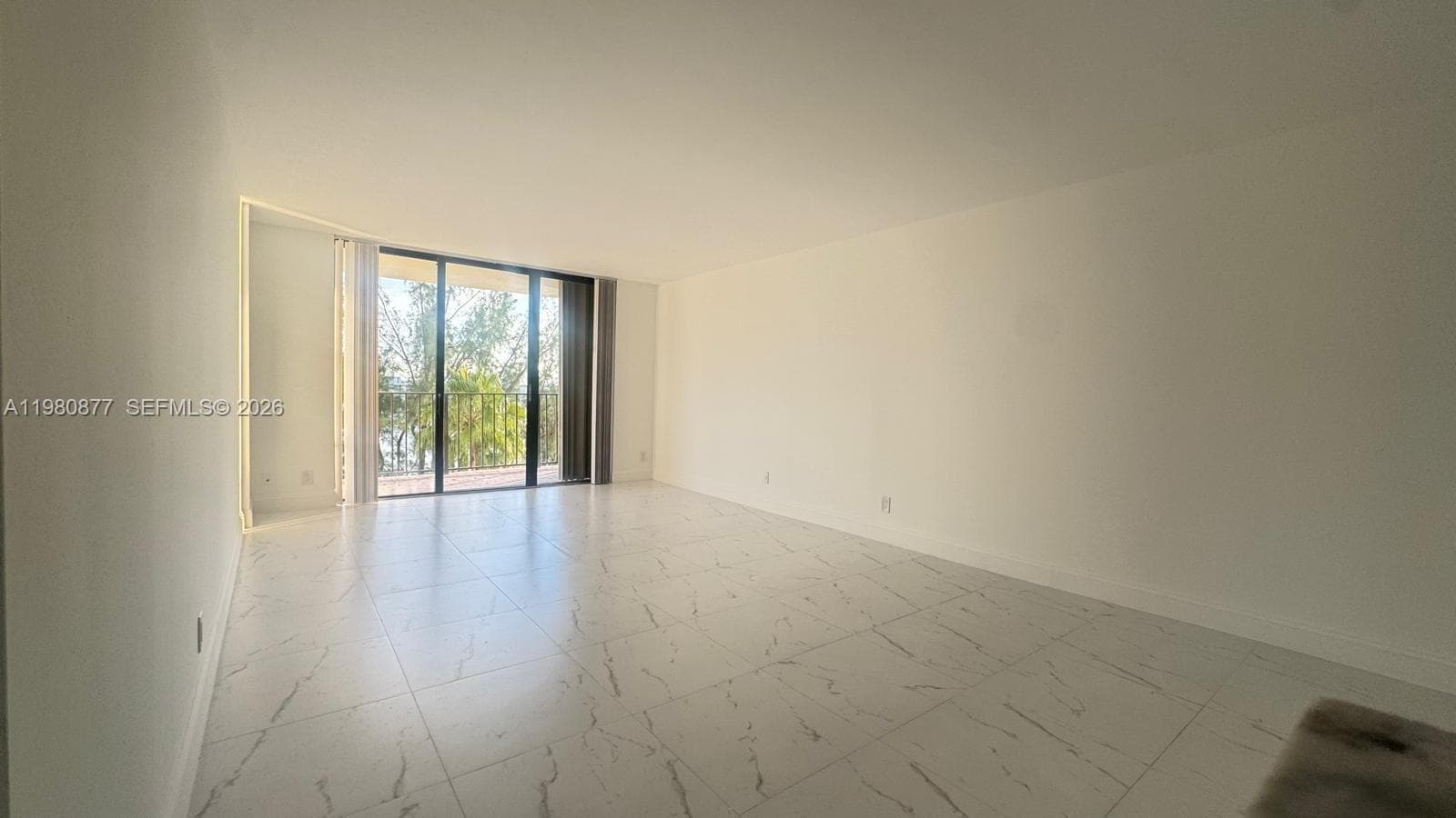 18151 NE 31st Ct # 707, Aventura, FL 33160 photo 3
