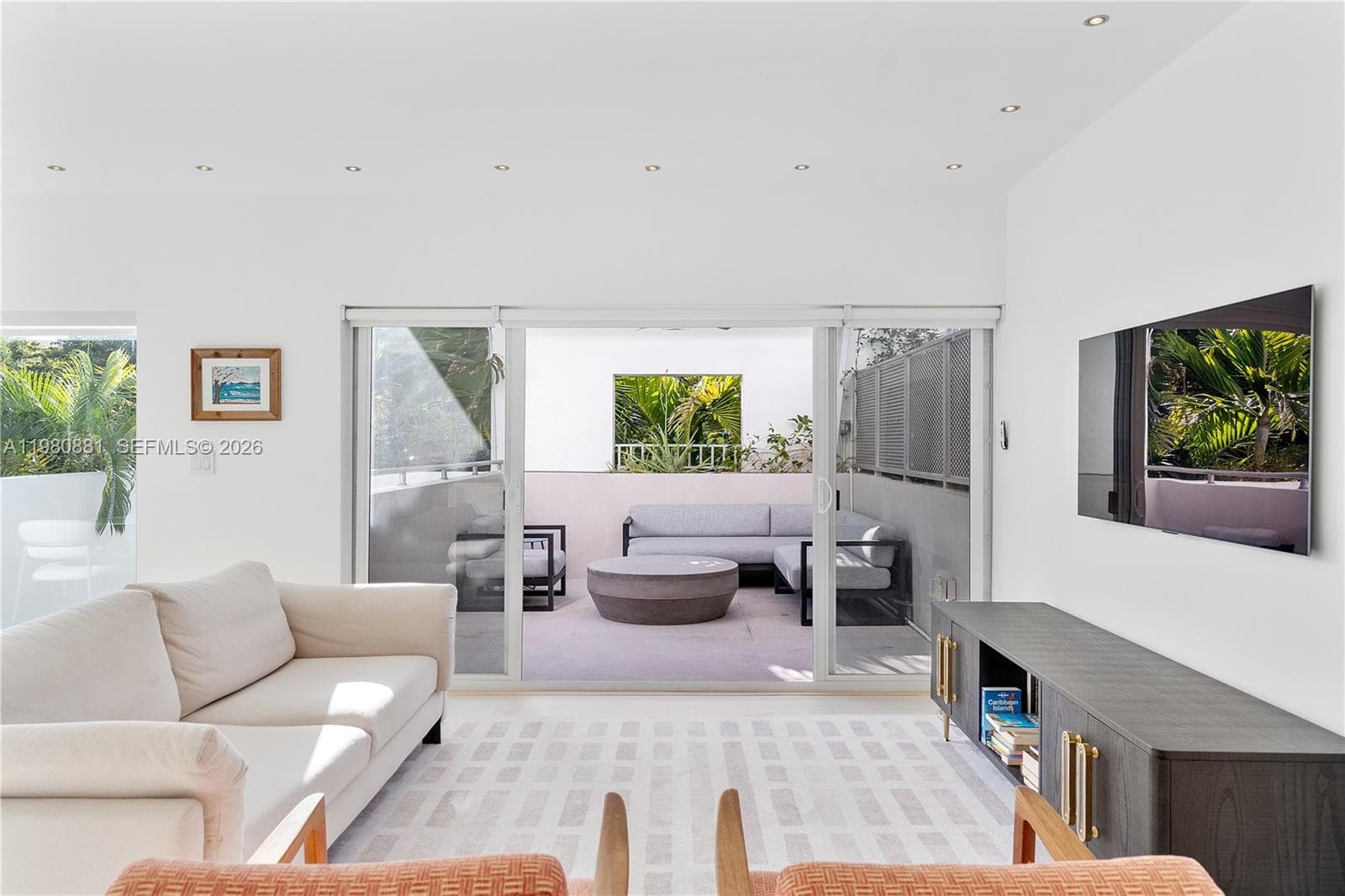 828 3rd St # 314, Miami Beach, FL 33139