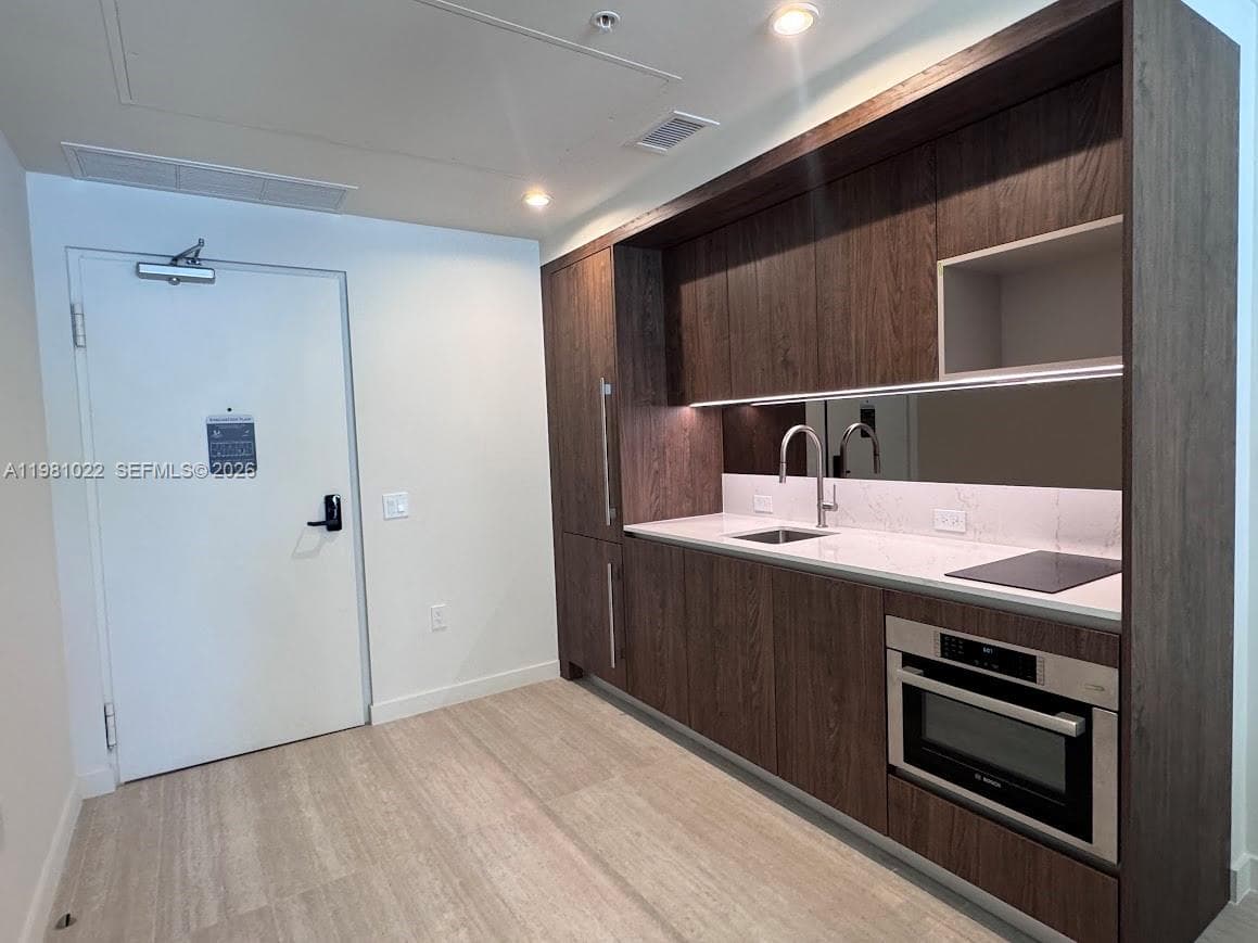 1611 SW 2nd Av # 306, Miami, FL 33129