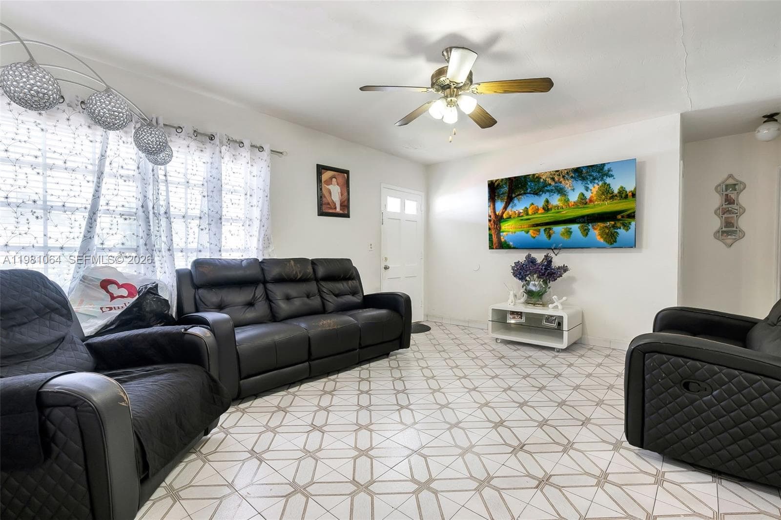 3250 NW 14th Ter, Miami, FL 33125 photo 3