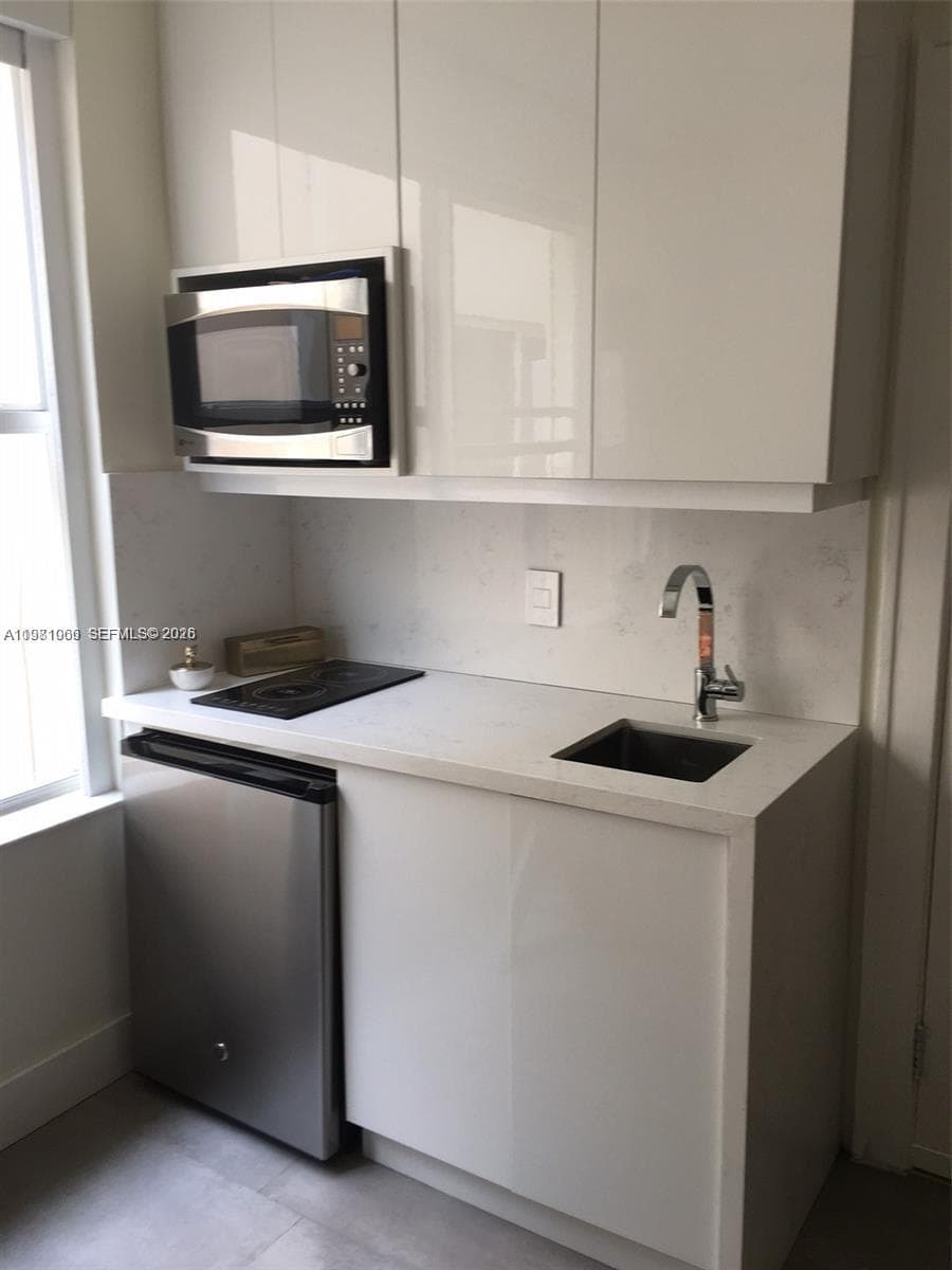 119 Menores Ave # 8A, Coral Gables, FL 33134