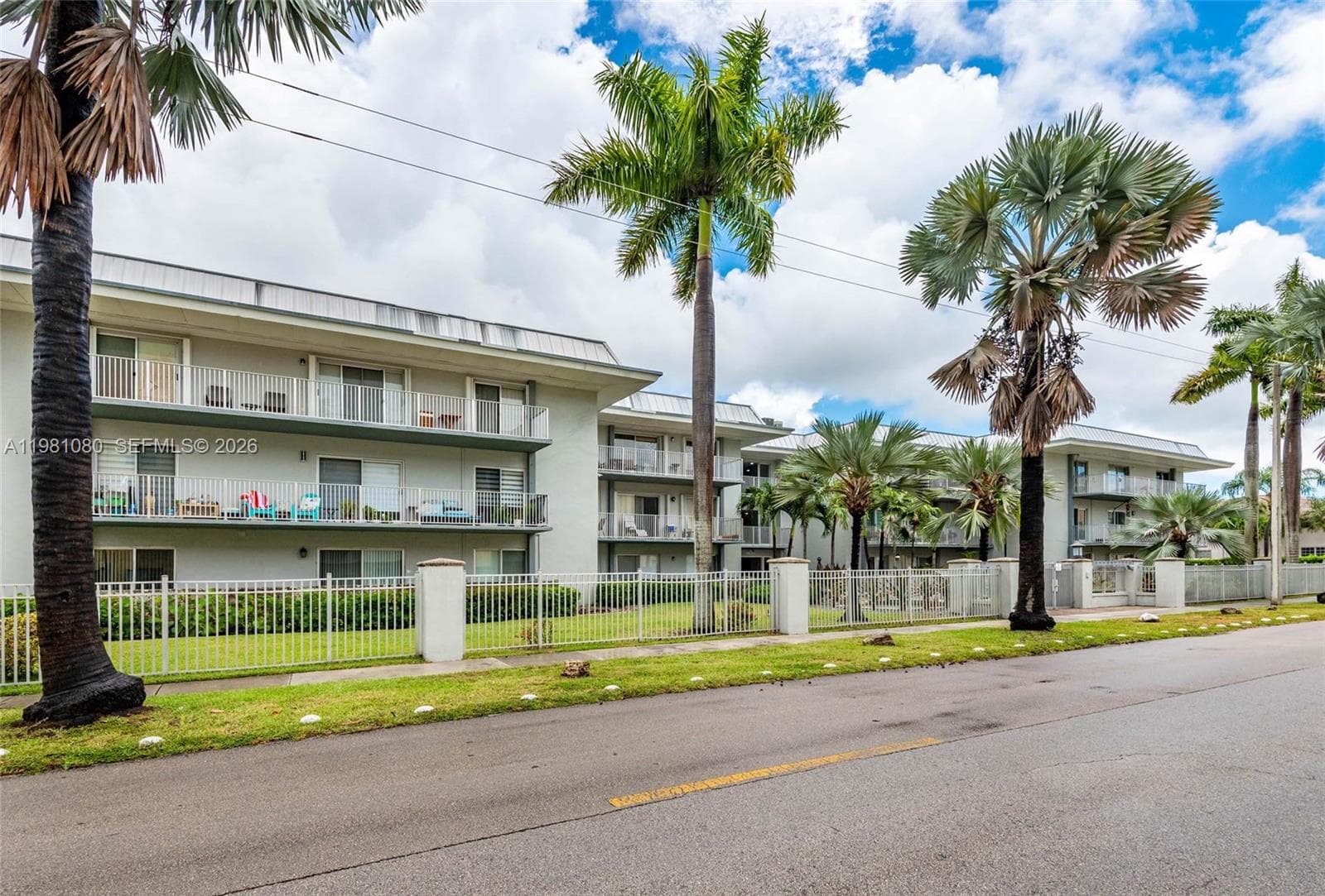 7403 SW 82nd St # 212N, Miami, FL 33143 photo 3