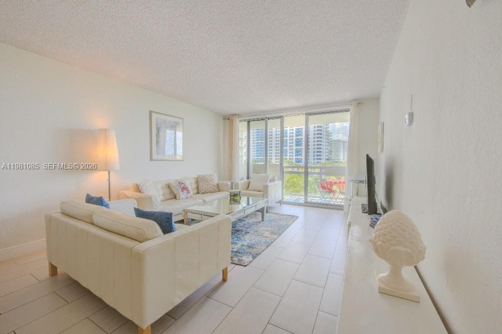 1500 Bay Rd # 528S, Miami Beach, FL 33139 photo 3