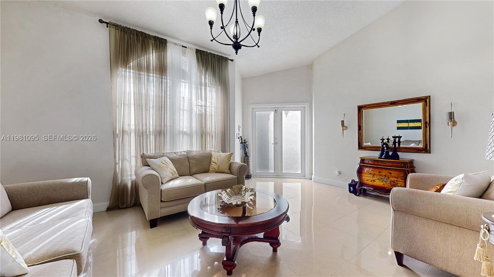 8070 SW 157th Pl, Miami, FL 33193 photo 5