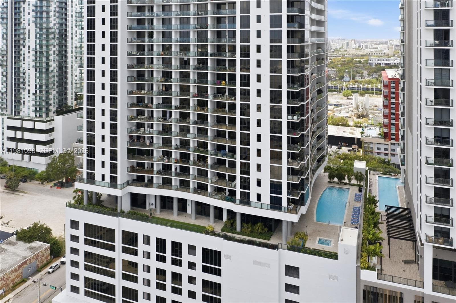 1600 NE 1st Ave # 1610, Miami, FL 33132 photo 2