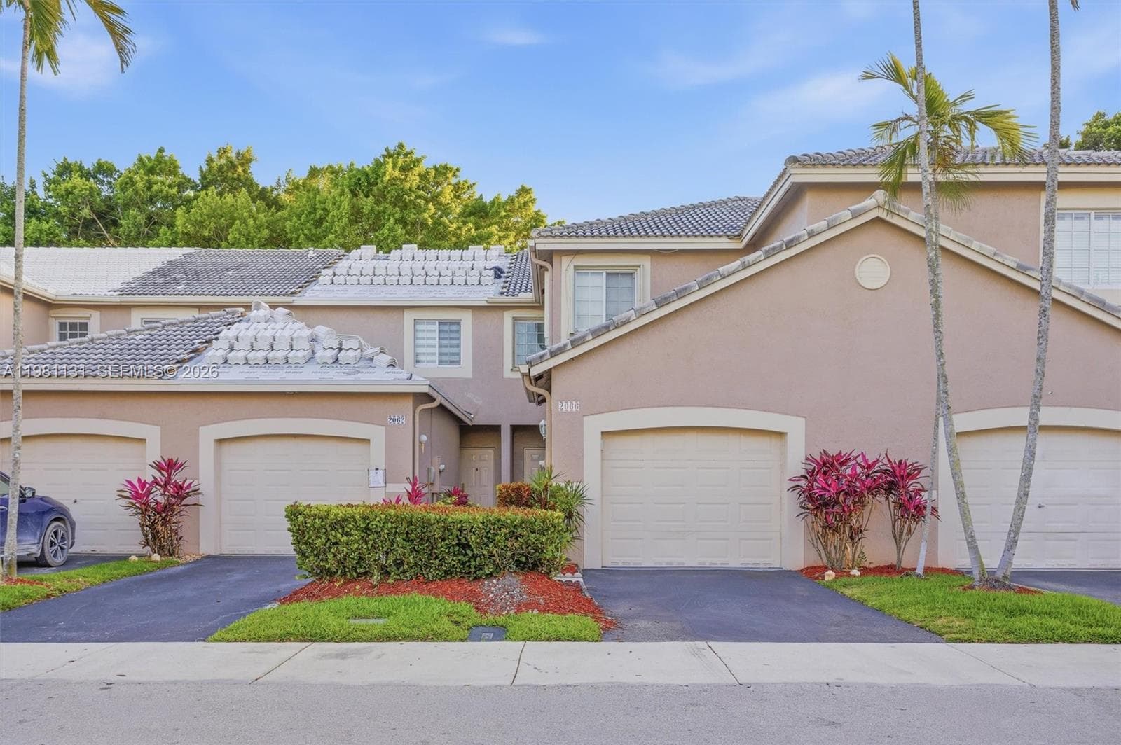 2066 Madeira Dr # 2066, Weston, FL 33327 photo 2