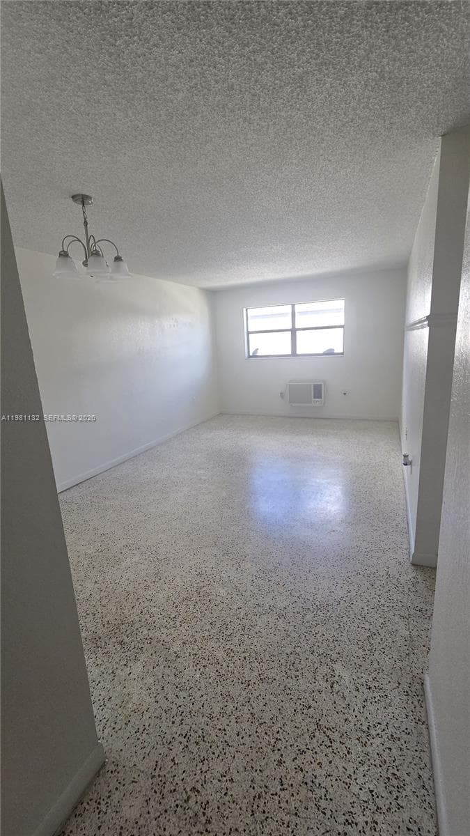 142 SW 18th ave # 30, Miami, FL 33135 photo 2