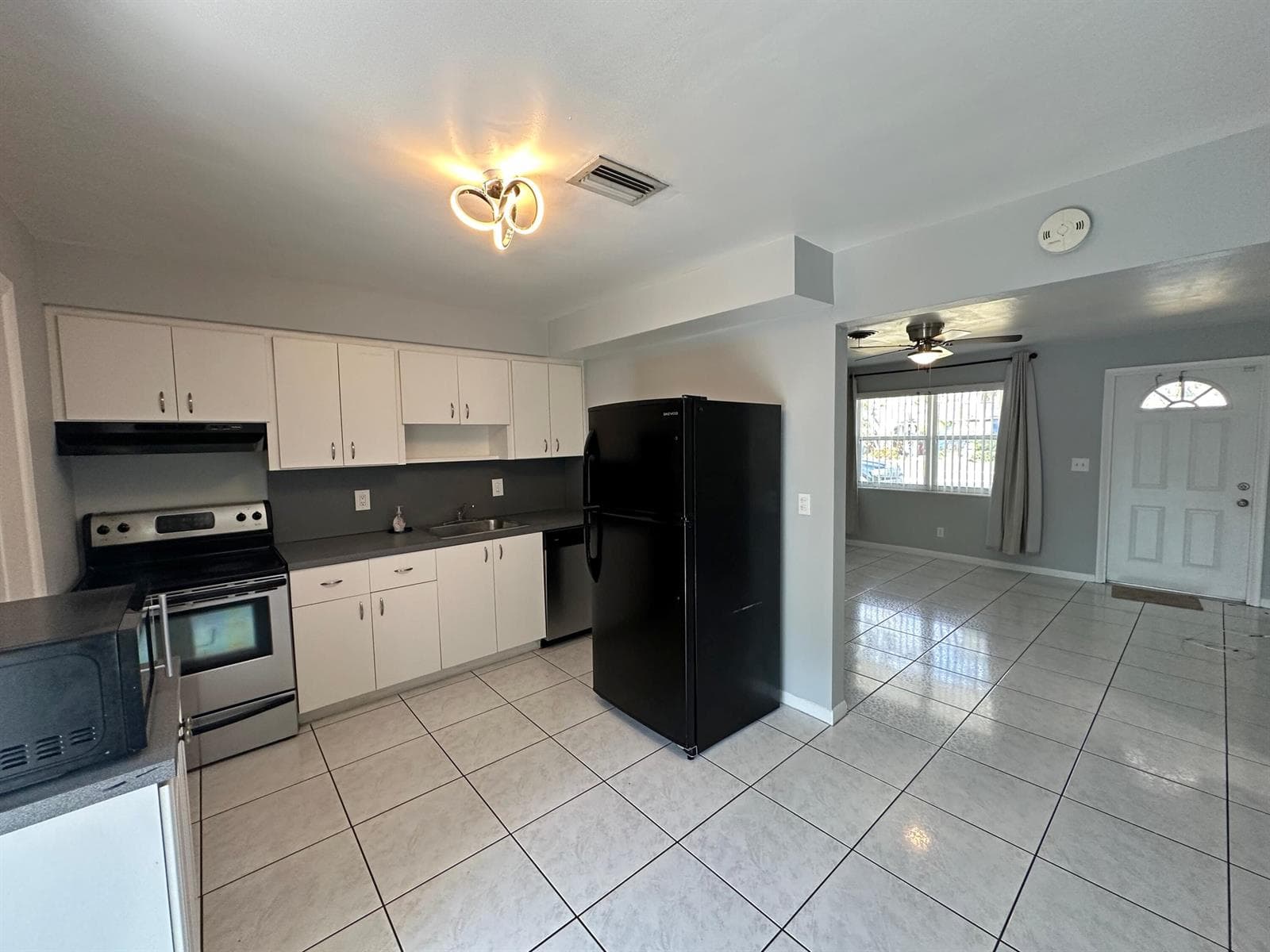 5227 SW 94th Avenue, Cooper City, FL 33328 photo 3