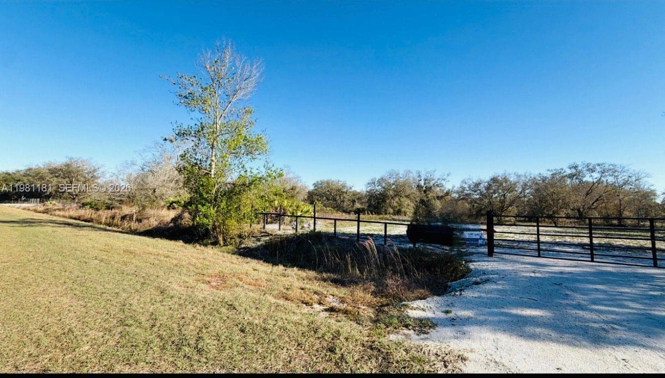 18626 NW 284 st, Okeechobee, FL 34972