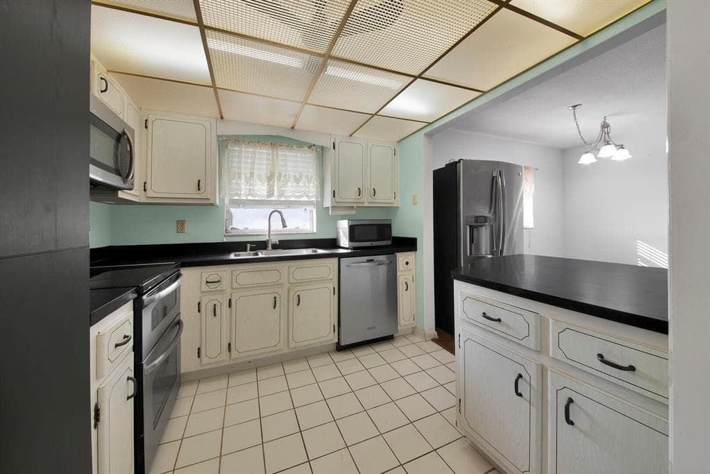 5300 Washington Street # G321, Pembroke Pines, FL 33025 photo 3