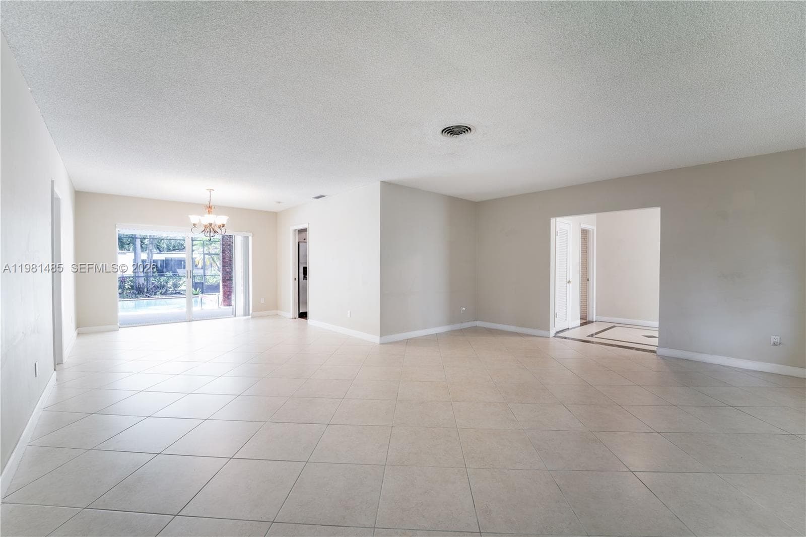 7970 SW 146th St, Palmetto Bay, FL 33158 photo 5