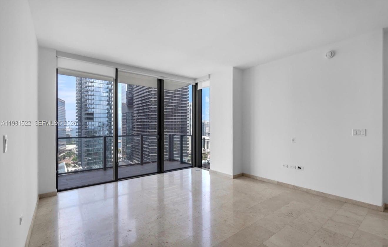 88 SW 7TH ST # 2005, Miami, FL 33130 photo 4
