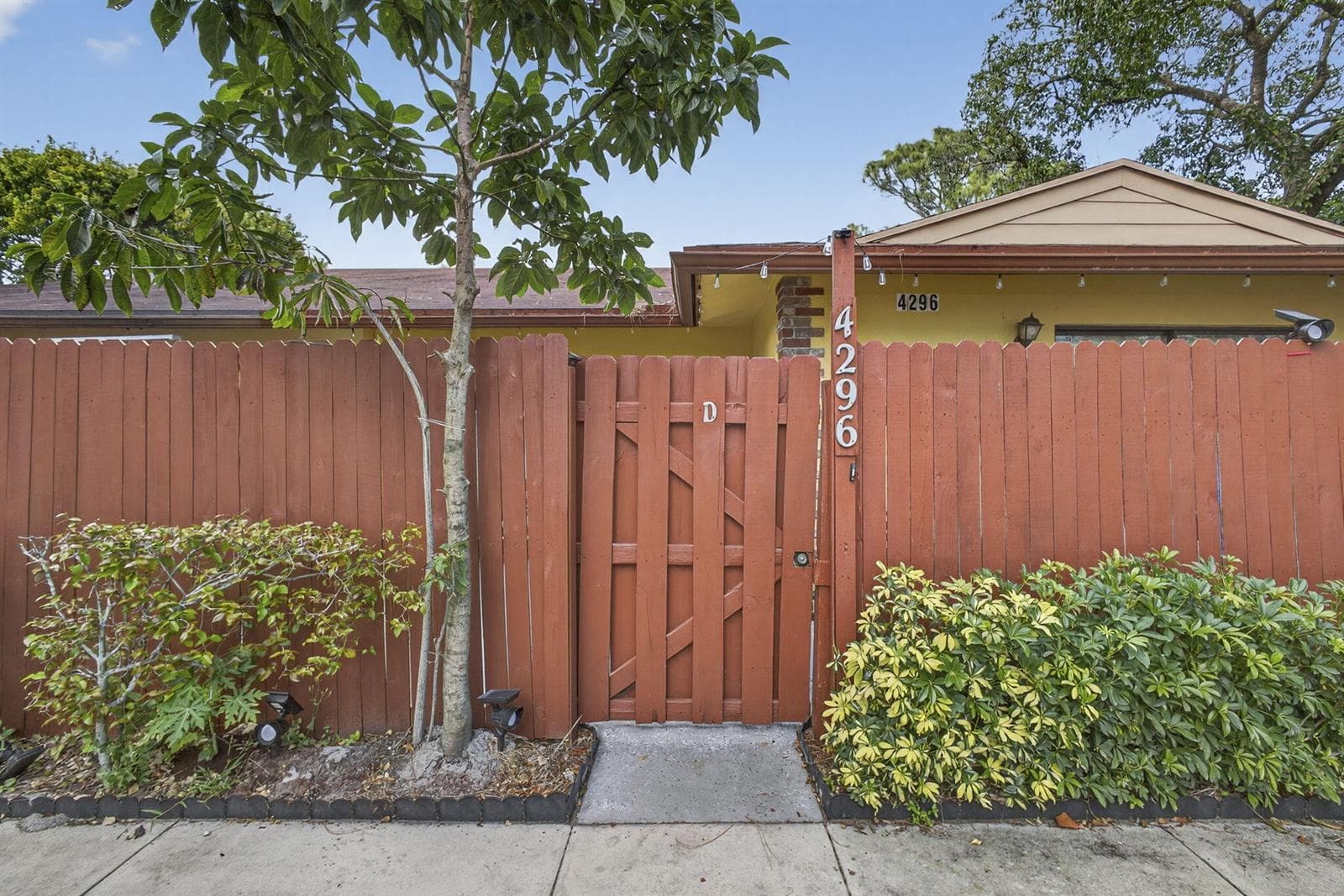 4296 Woodstock Drive # D, West Palm Beach, FL 33409 photo 2