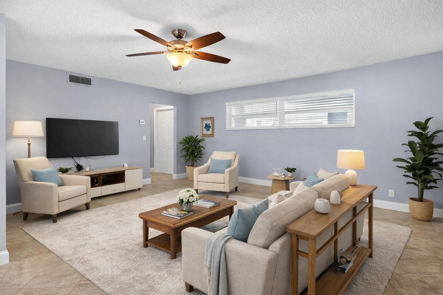 18 Colonial Club Drive # 203, Boynton Beach, FL 33435 photo 2