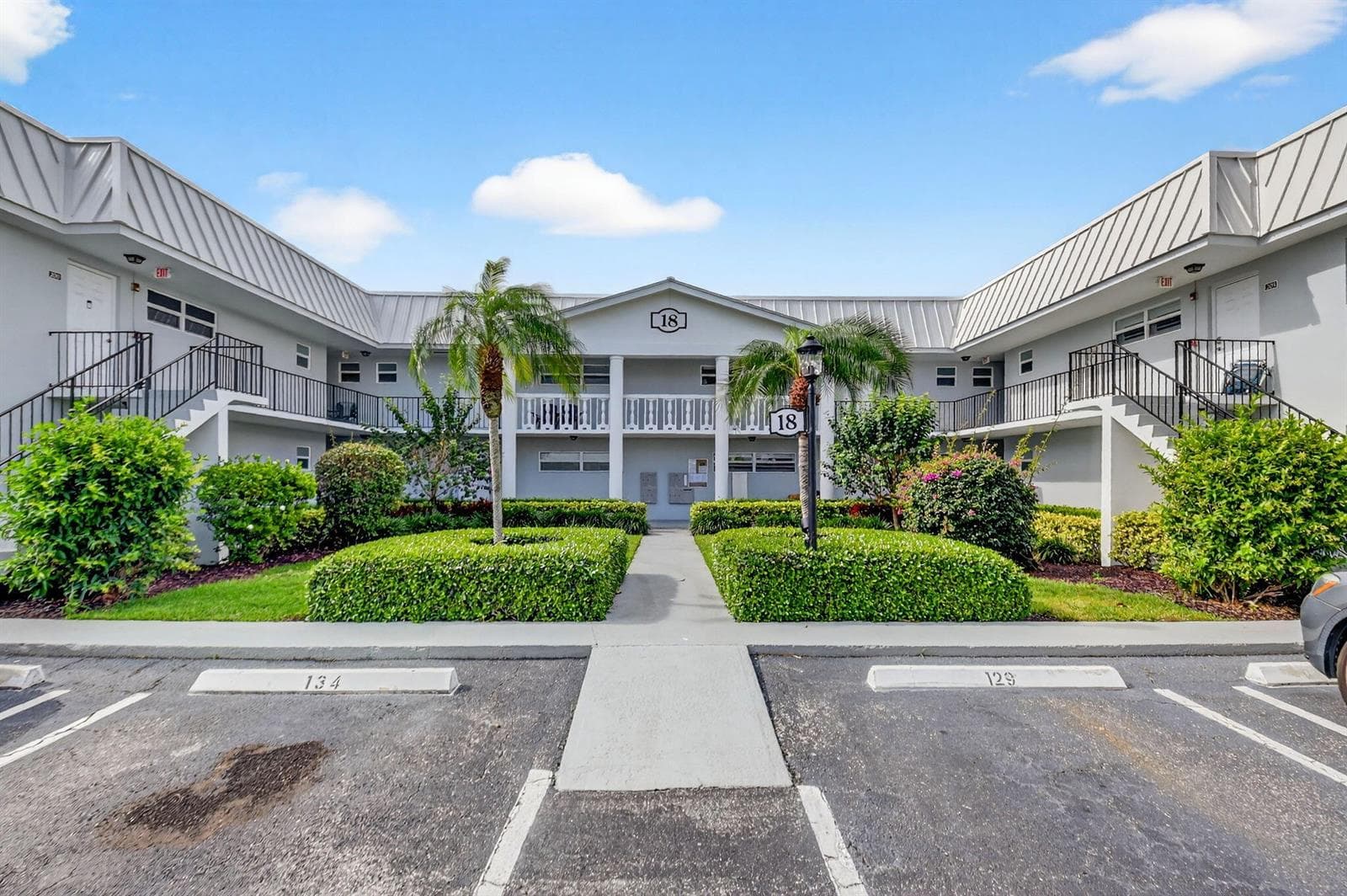 18 Colonial Club Drive # 203, Boynton Beach, FL 33435 photo 3