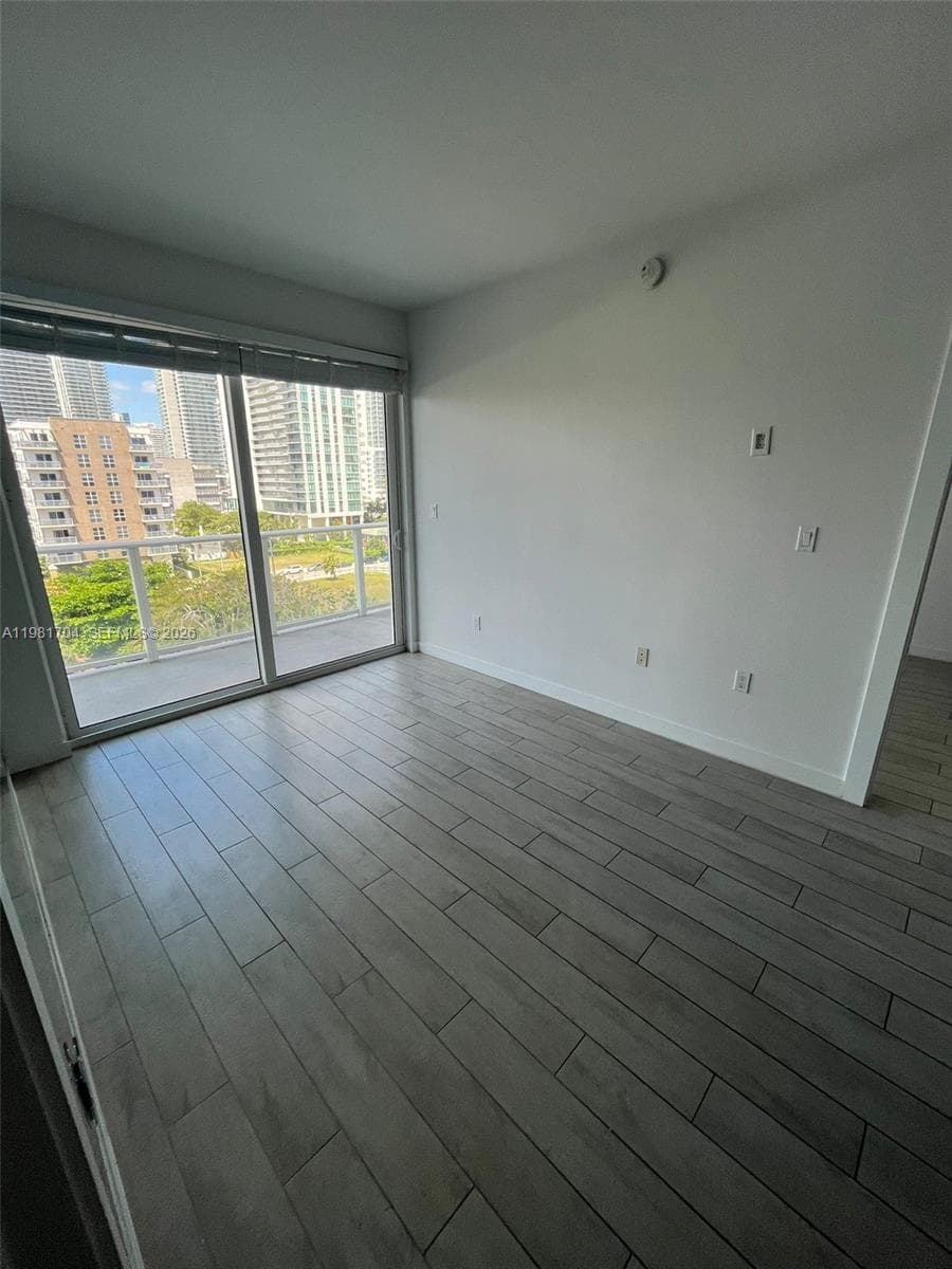 321 NE 26th St # 717, Miami, FL 33137 photo 3