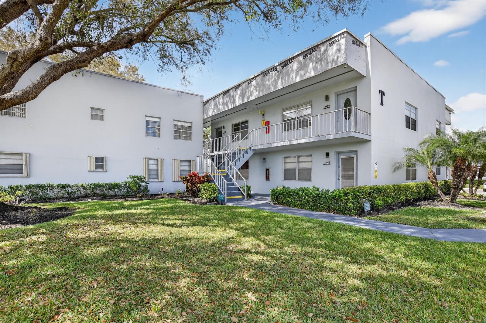 944 Normandy Trail # 944, Delray Beach, FL 33484 photo 2