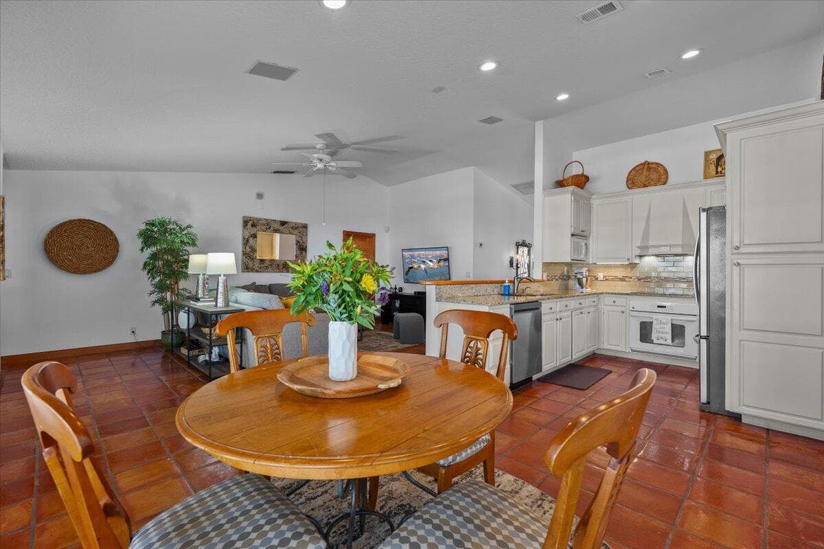 103 Olympus Circle, Jupiter, FL 33477 photo 4