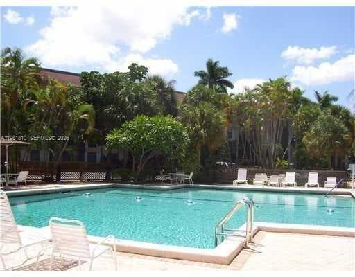 5530 NW 44th St # 411C, Lauderhill, FL 33319 photo 2