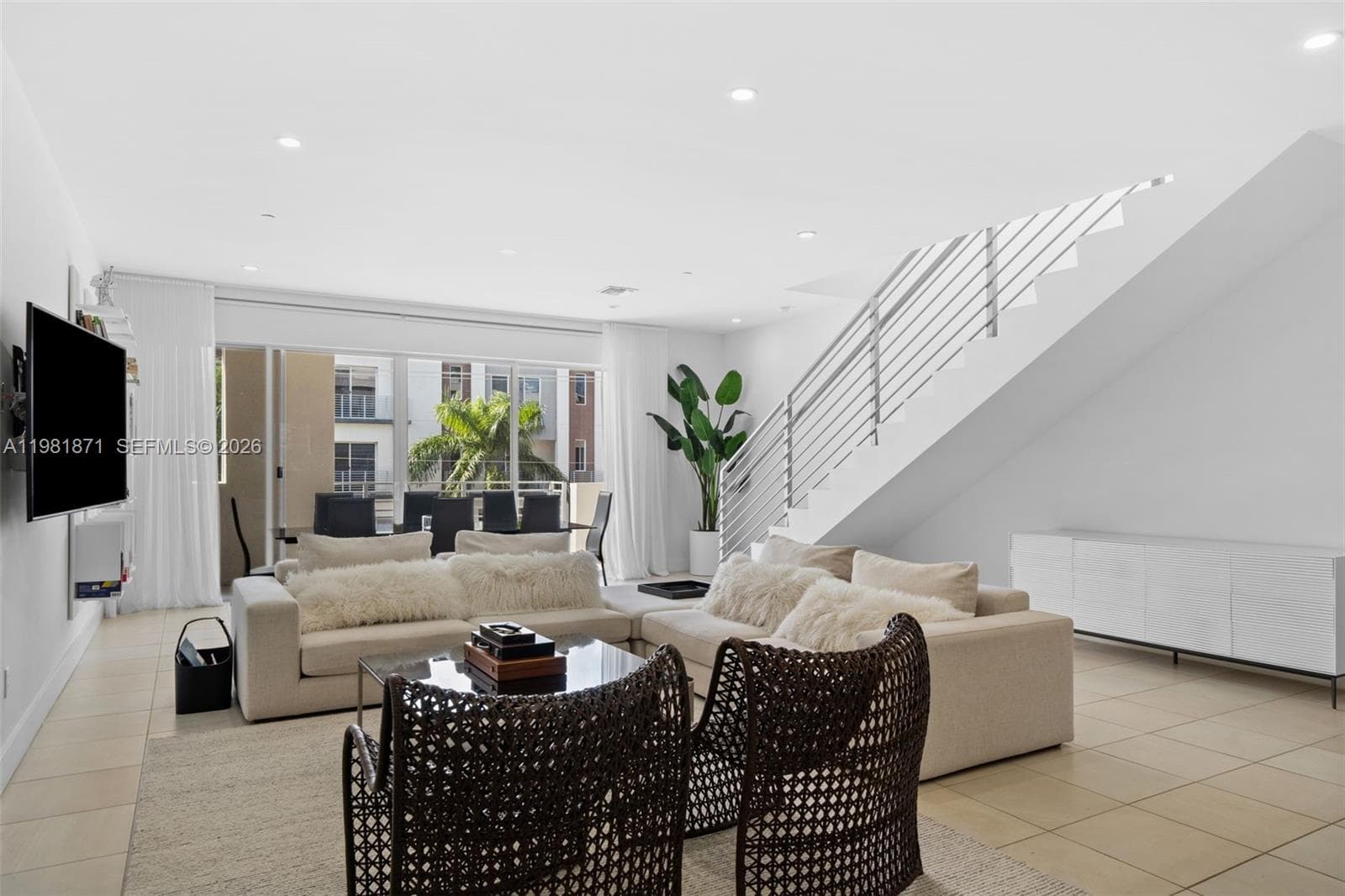 1034 NE 18th Ave # 205, Fort Lauderdale, FL 33304