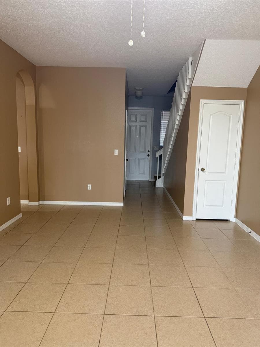 1510 Seminole Palms Drive, FL 33463 photo 3