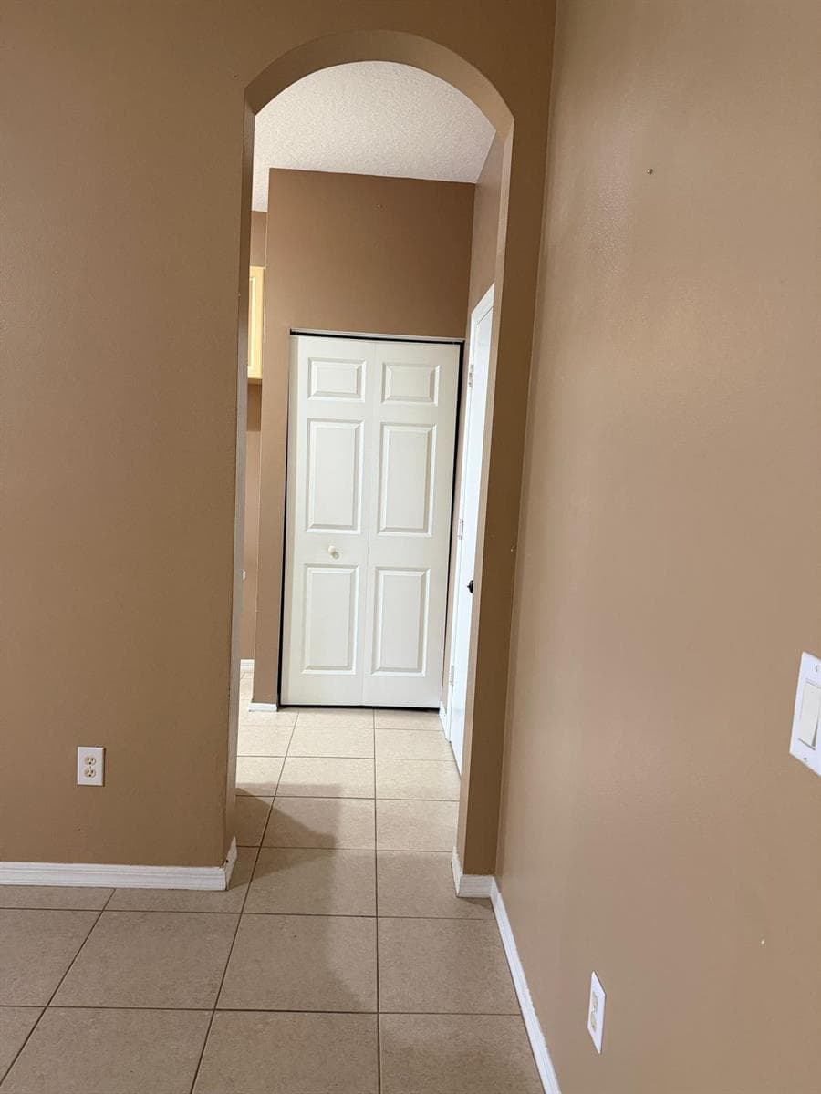1510 Seminole Palms Drive, FL 33463 photo 4