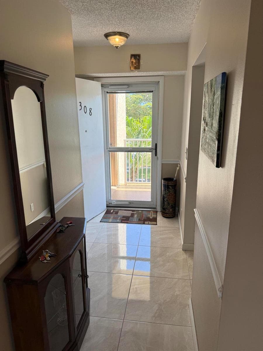 1024 SE 5th Avenue # 308, Dania Beach, FL 33004 photo 2