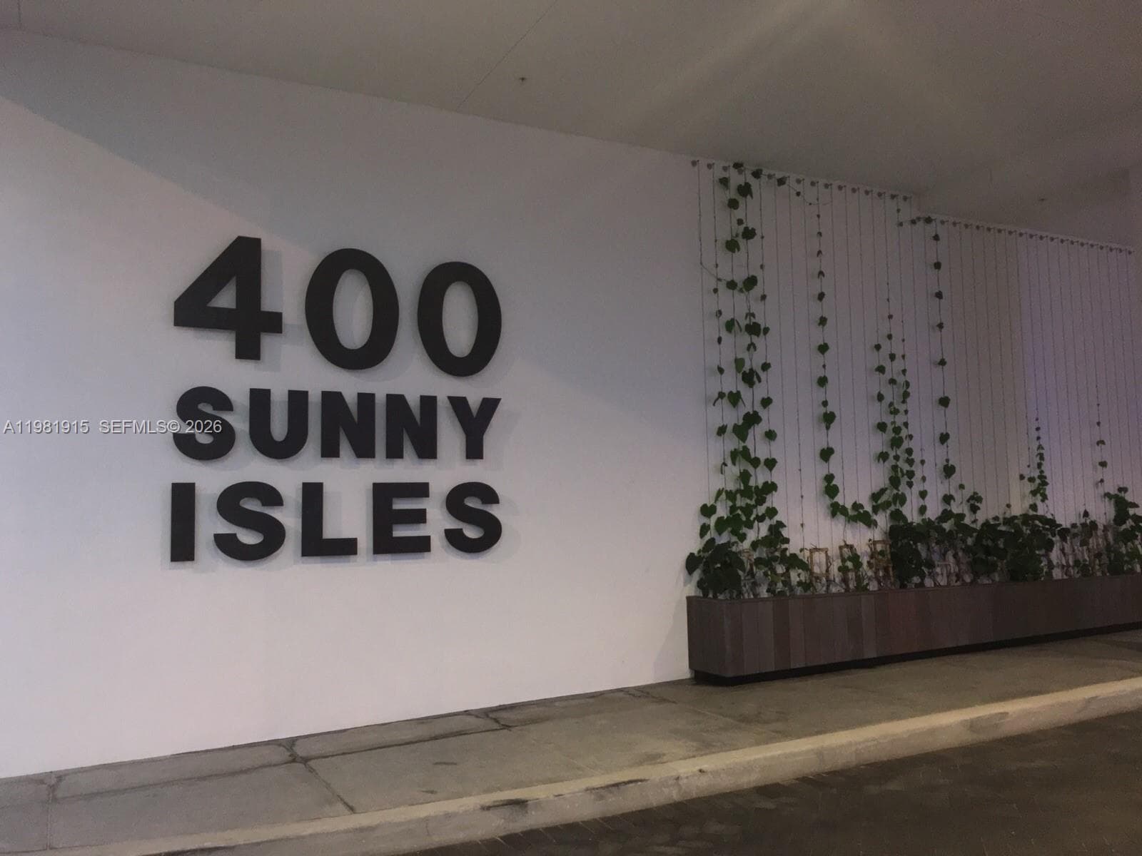 400 Sunny Isles Blvd # 1701, Sunny Isles Beach, FL 33160