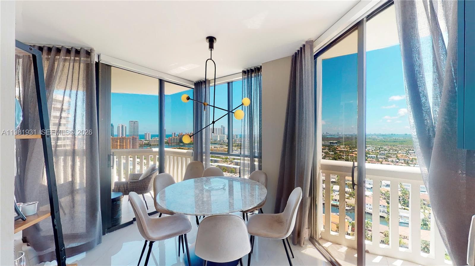 1000 Island Blvd # 2903, Aventura, FL 33160 photo 5