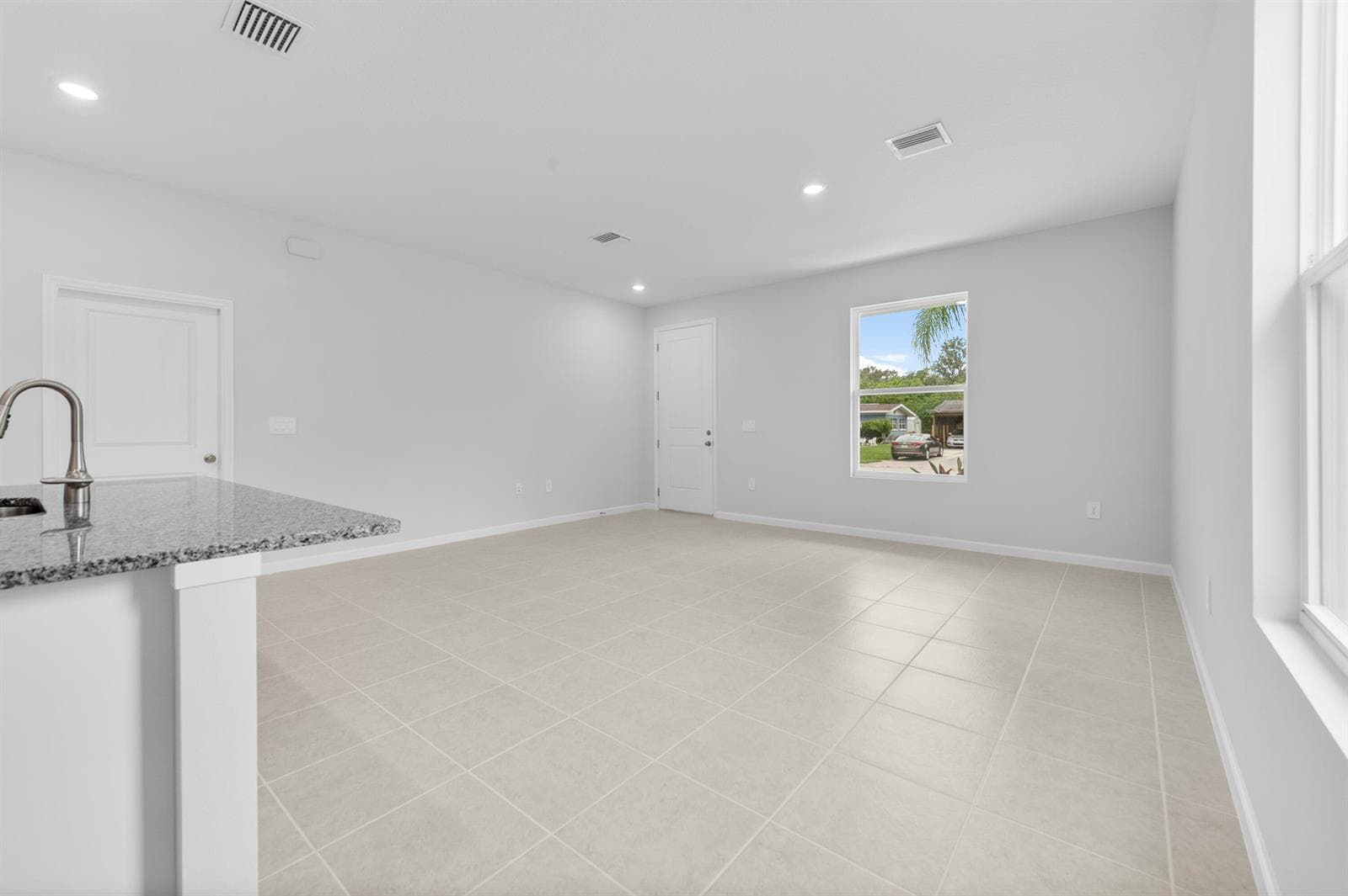 3344 N Park Drive, Fort Pierce, FL 34982 photo 3