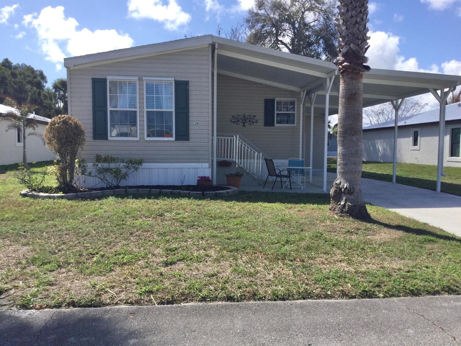 24 Golf Drive, Port St. Lucie, FL 34952 photo 2