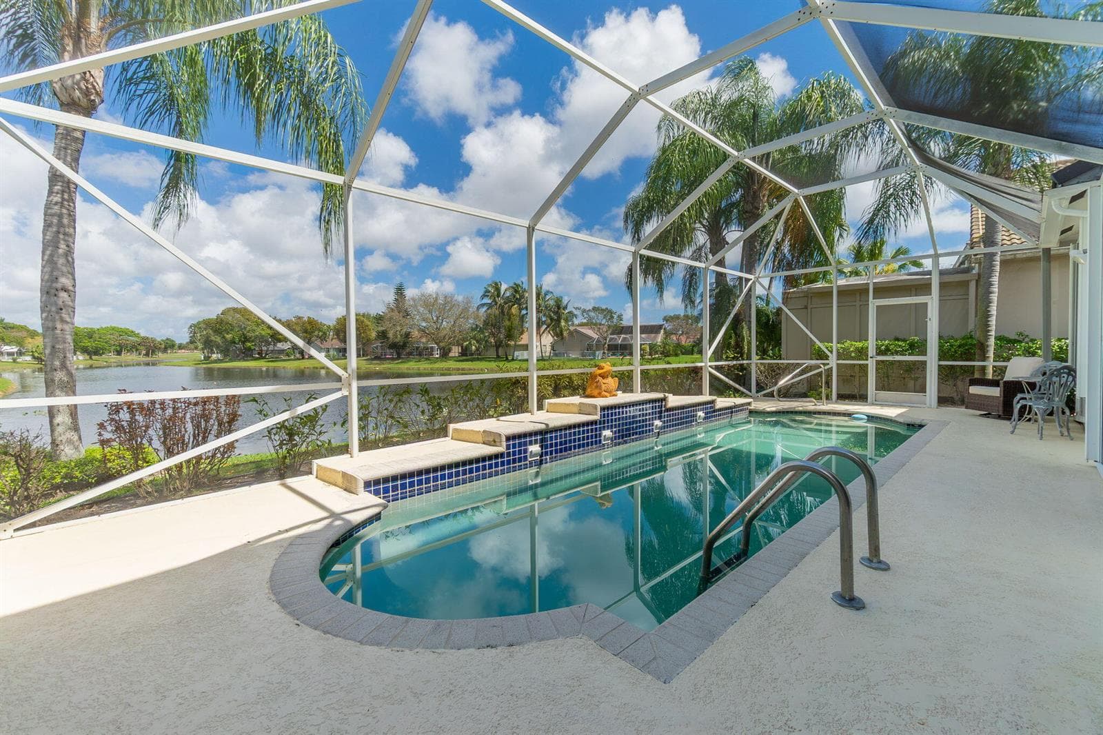6005 Newport Village Way, Lake Worth, FL 33463 photo 2