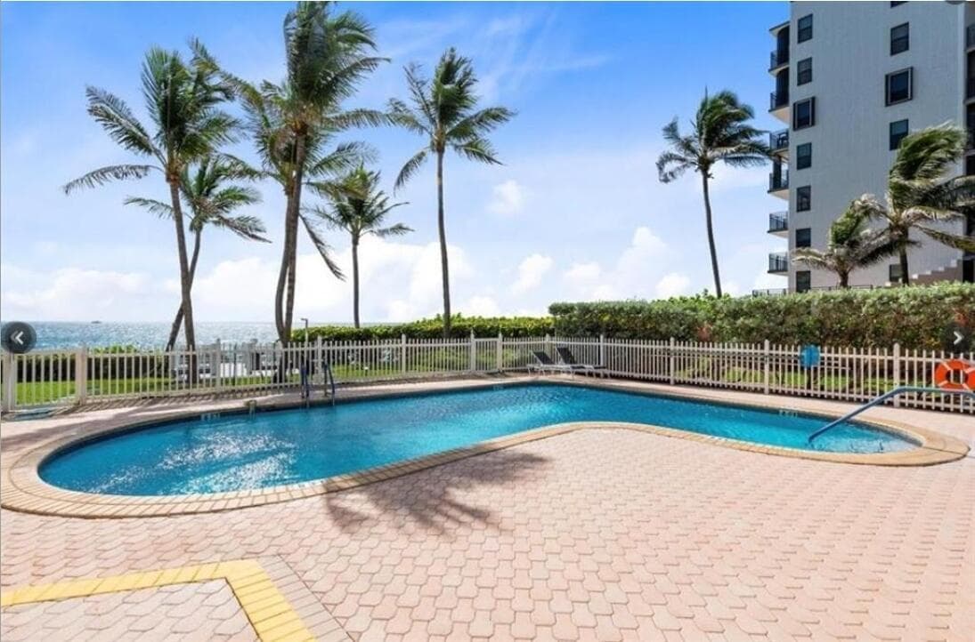 1169 Hillsboro Mile # 119, Hillsboro Beach, FL 33062 photo 4