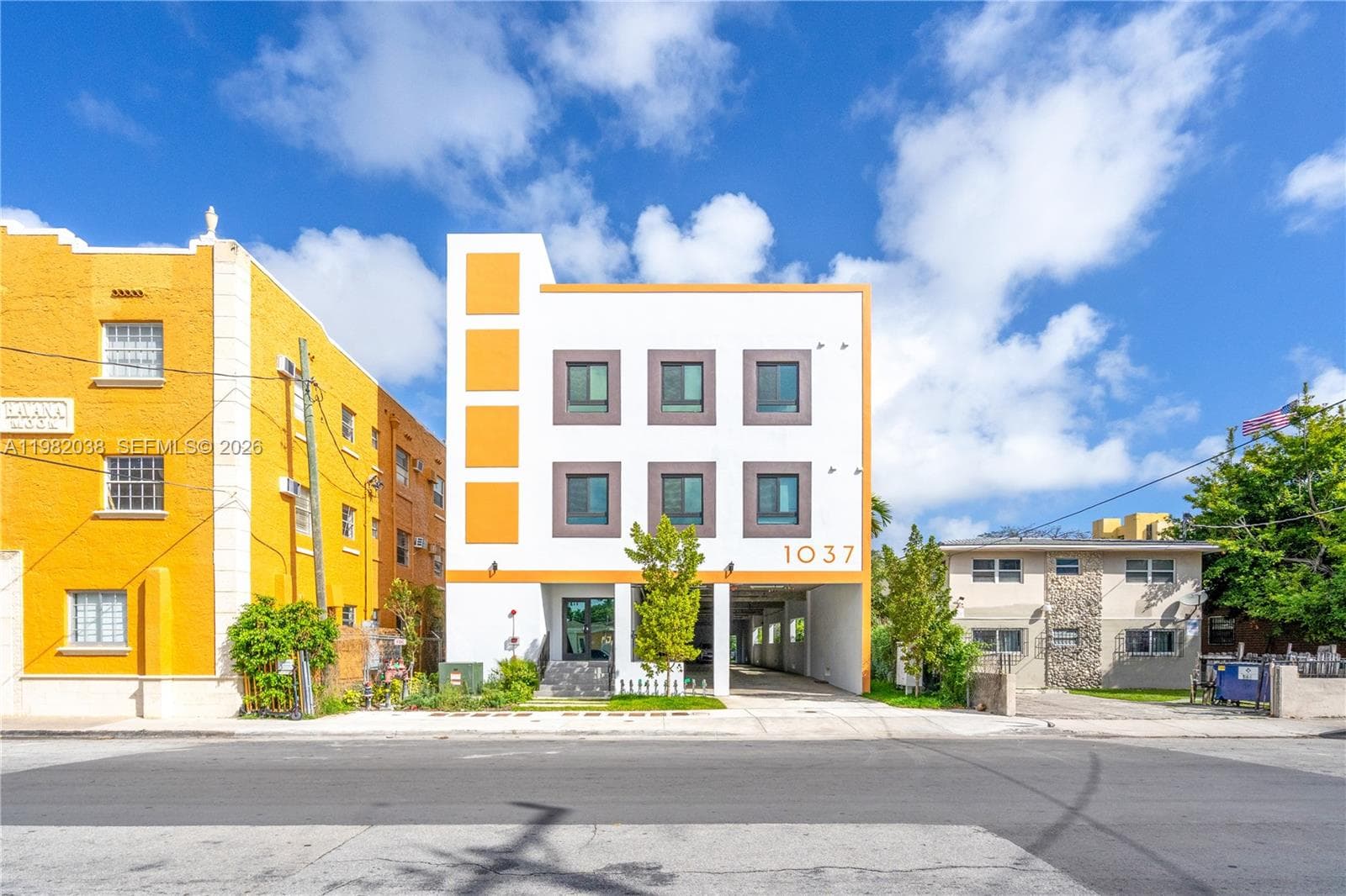 1037 NW 2nd St # 3A, Miami, FL 33128