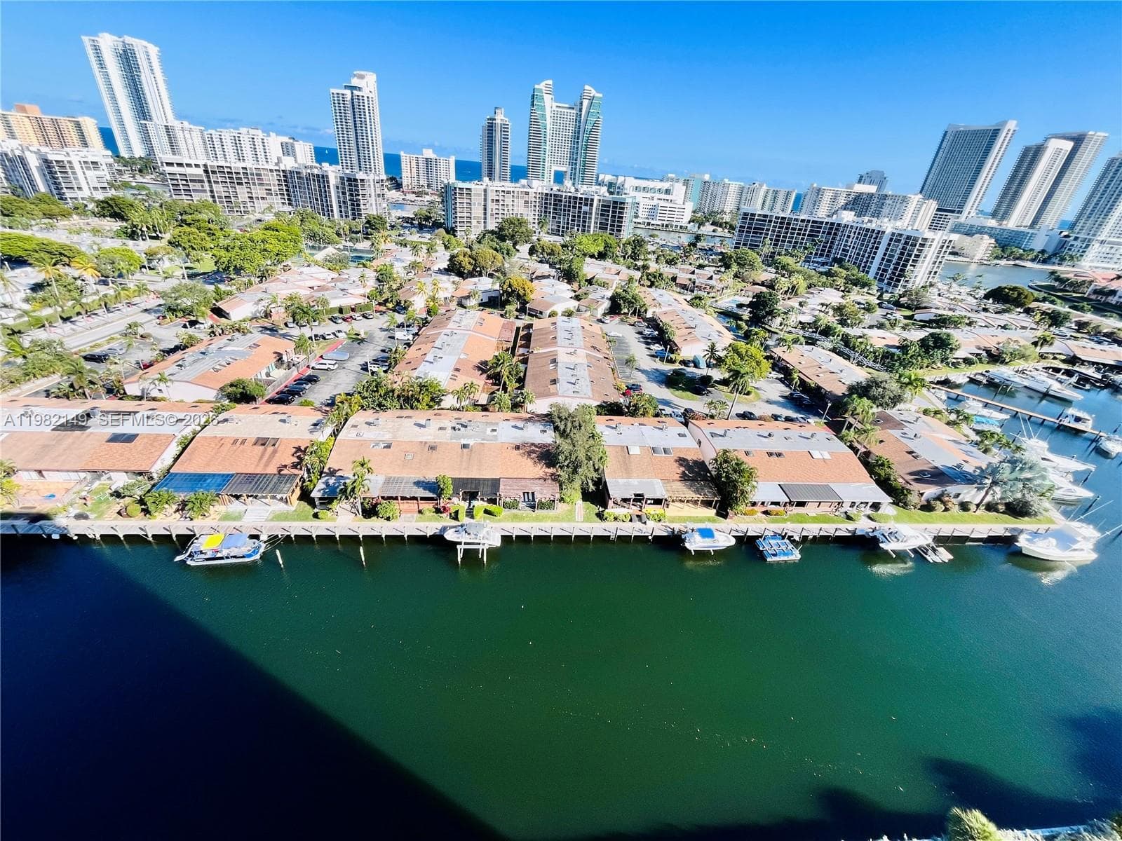 2500 Parkview Dr # 1803, Hallandale Beach, FL 33009