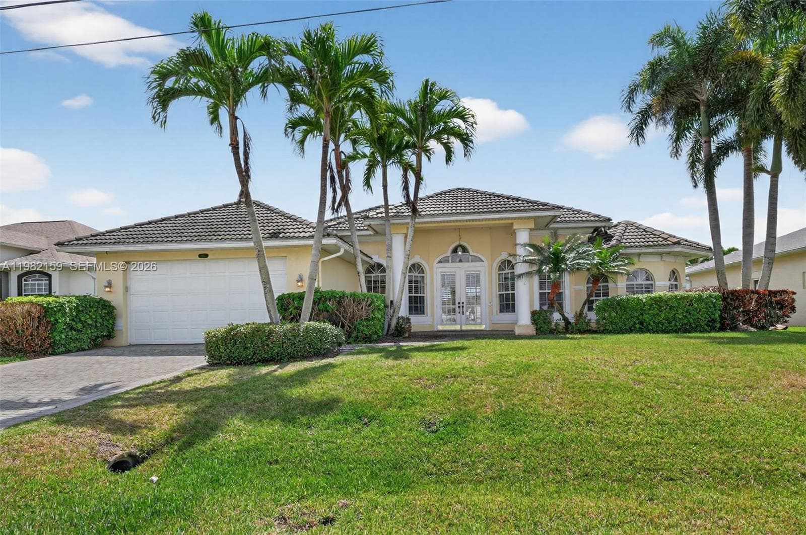 1414 NE 2nd Ter, Cape Coral, FL 33909 photo 3