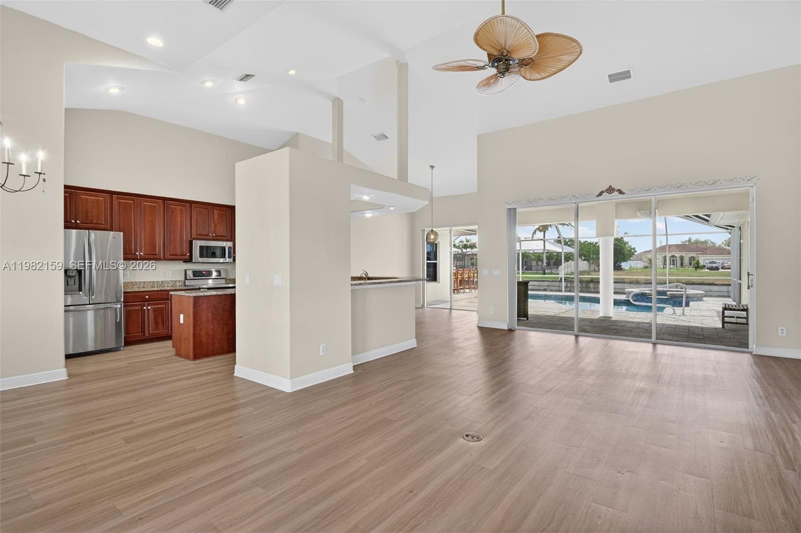 1414 NE 2nd Ter, Cape Coral, FL 33909 photo 5