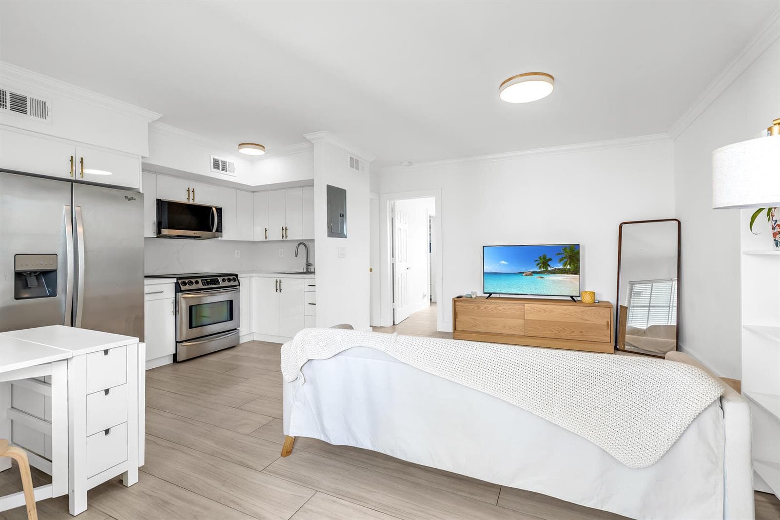 924 SE 2nd Street # 32, Fort Lauderdale, FL 33301 photo 4