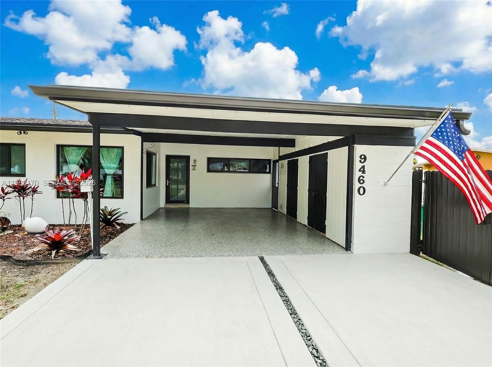 9460 Martinique Dr, Cutler Bay, FL 33189 photo 2