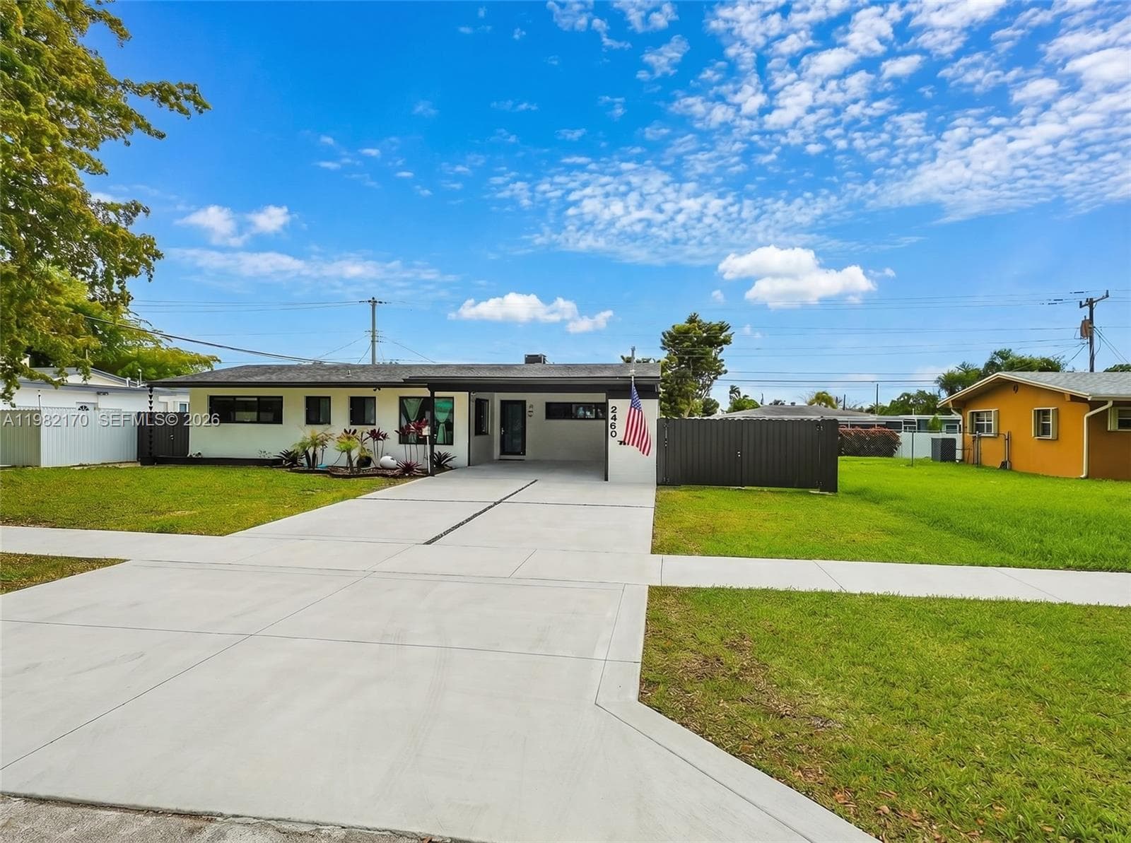 9460 Martinique Dr, Cutler Bay, FL 33189 photo 3