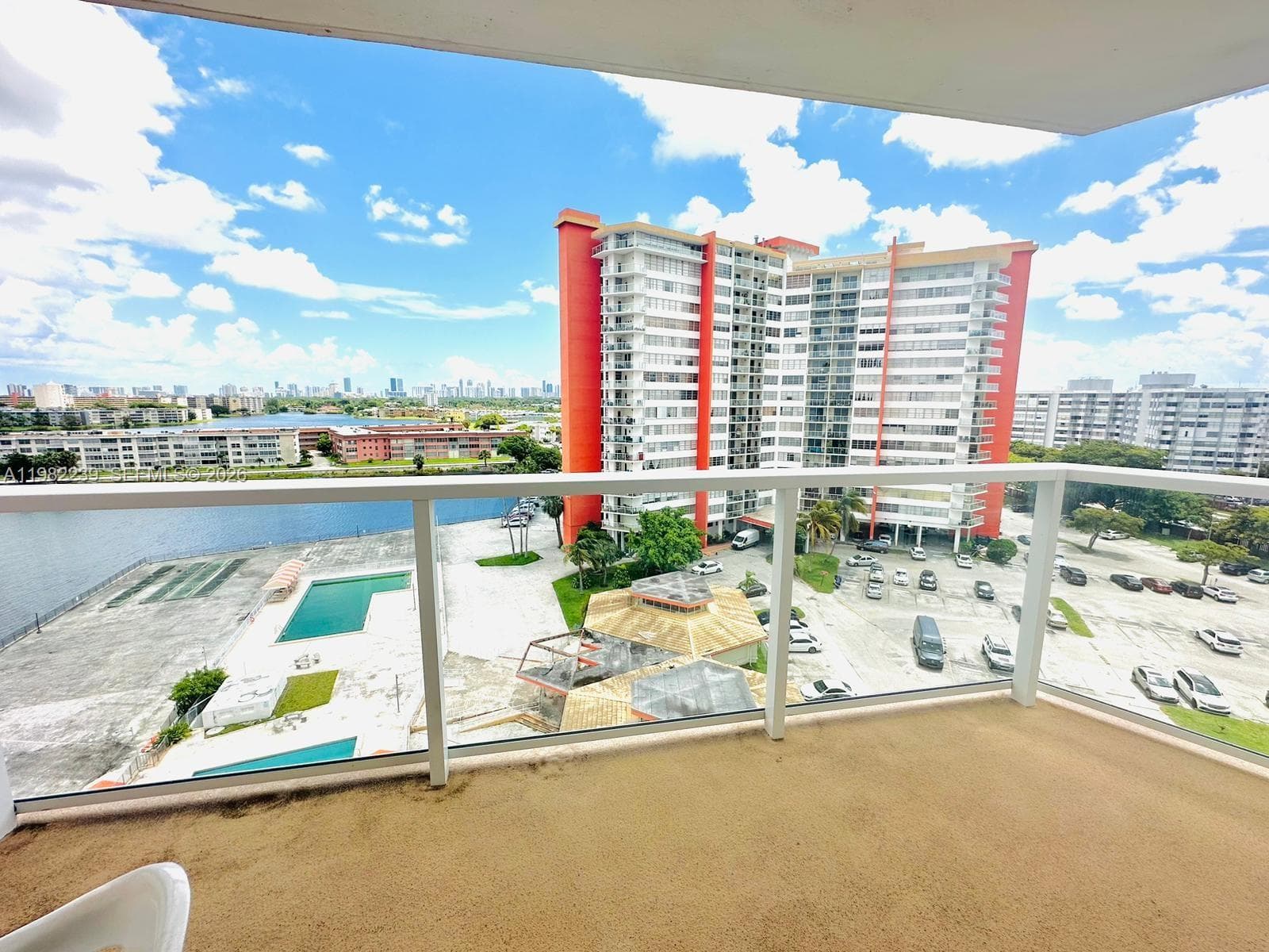 1301 NE Miami Gardens Dr # 915W, Miami, FL 33179 photo 5