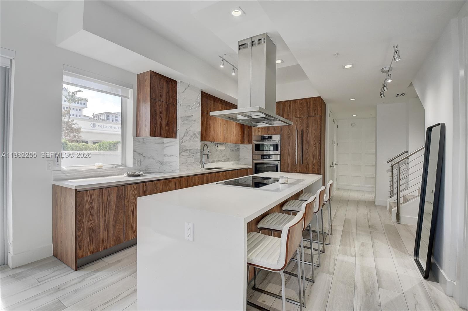 155 E Boca Raton Rd # TH1, Boca Raton, FL 33432 photo 2