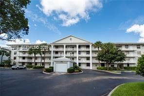 1713 Whitehall Dr # 302, Davie, FL 33324