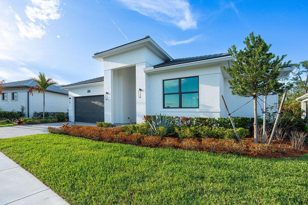 2293 SE Canopy Cove Lane, Port St. Lucie, FL 34984 photo 3