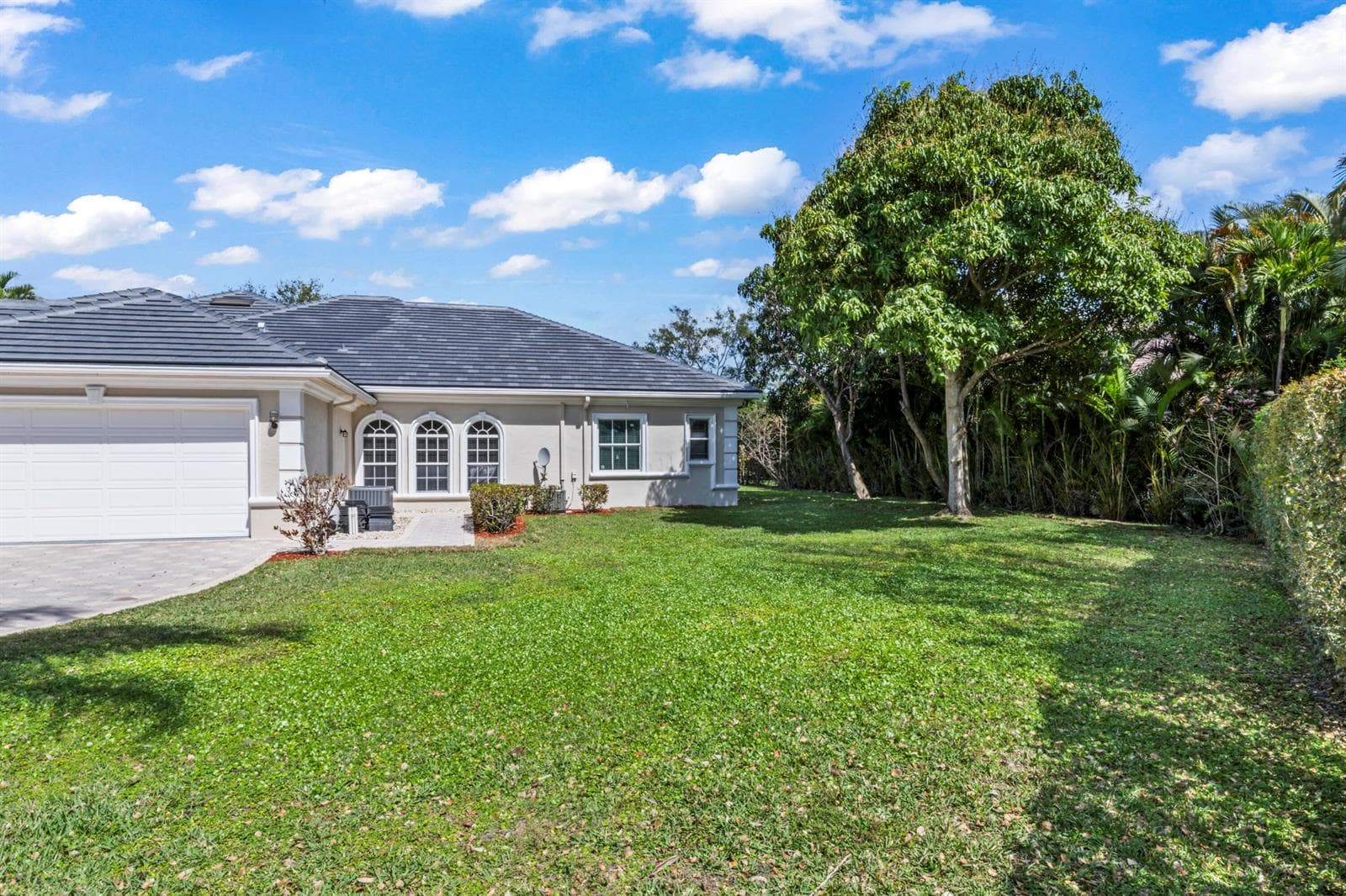2296 Greenview Cove Drive, Wellington, FL 33414 photo 5