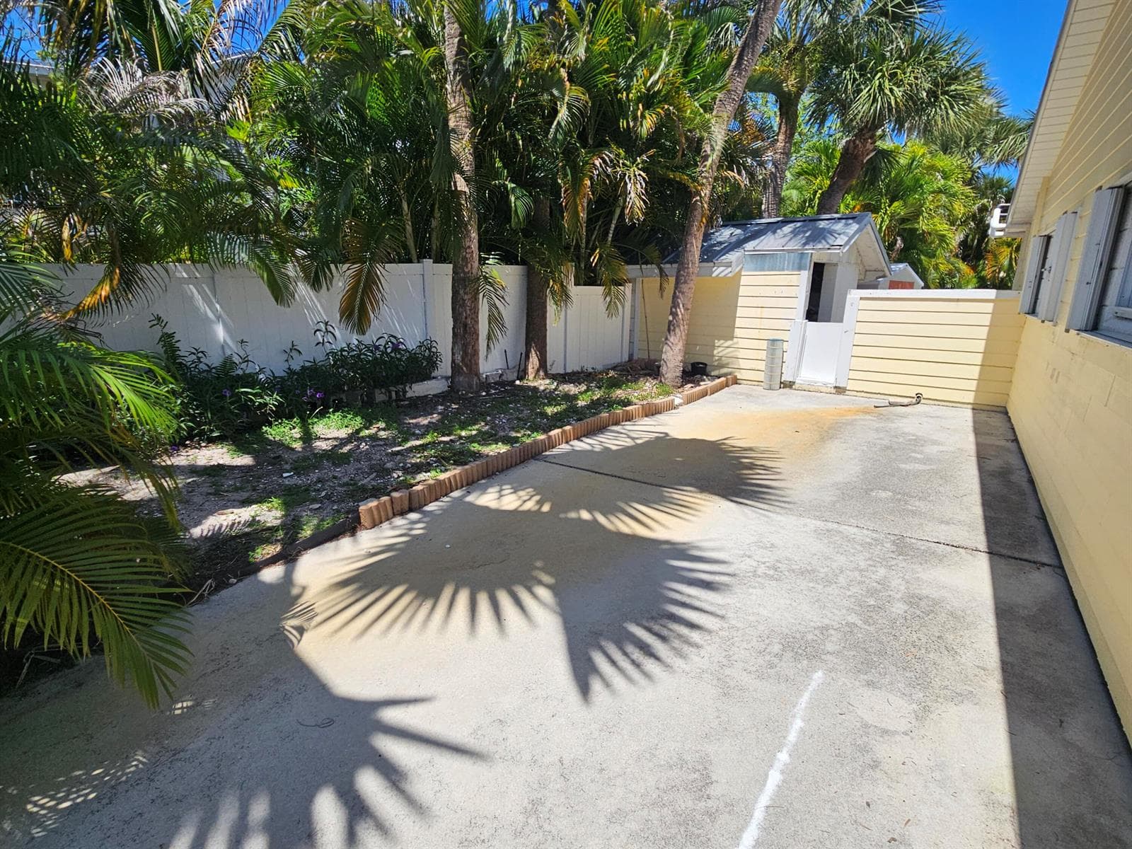 1906 S Ocean Drive, Fort Pierce, FL 34949 photo 5