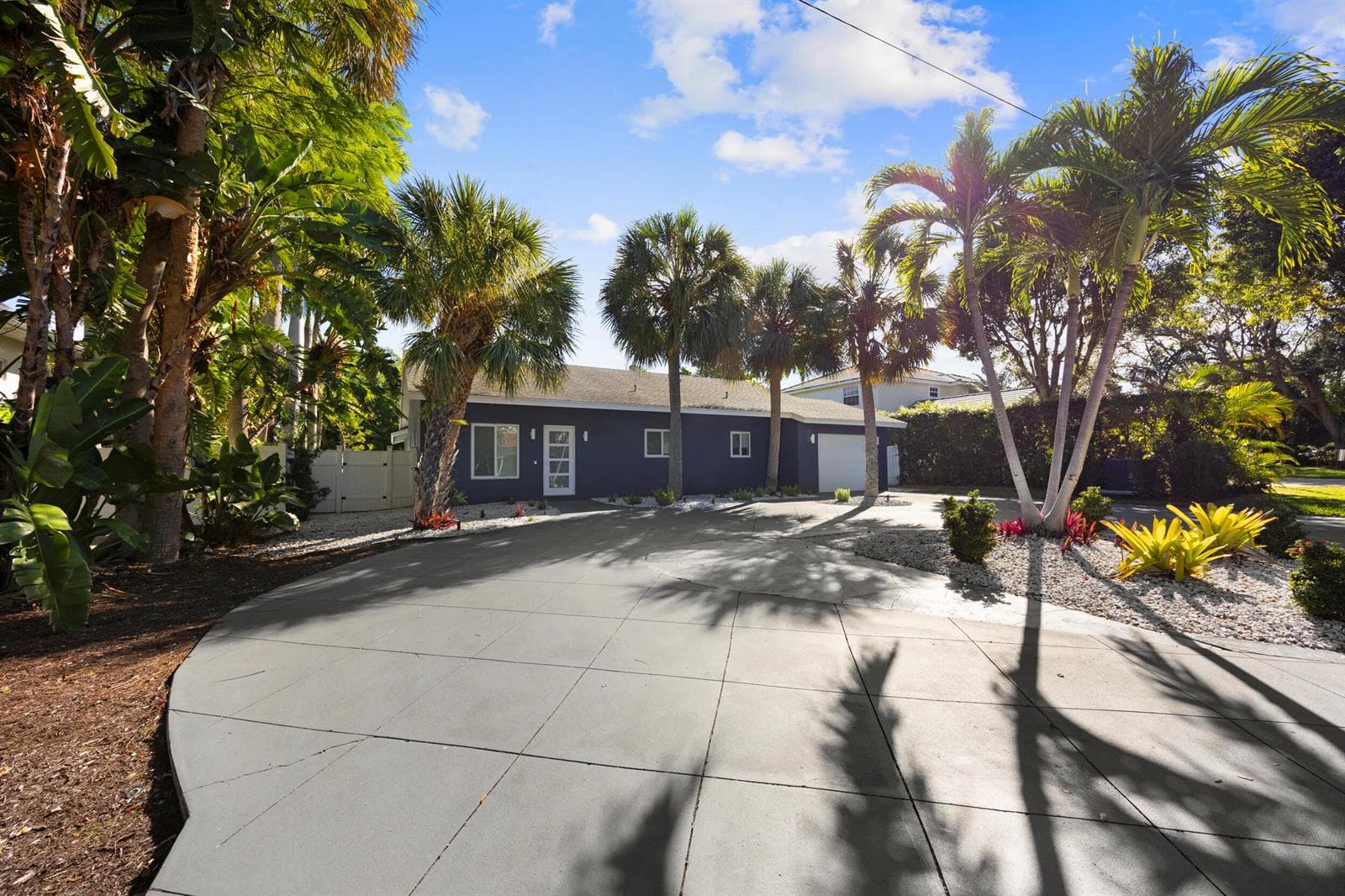 930 NW 4th Court, Boca Raton, FL 33432 photo 3