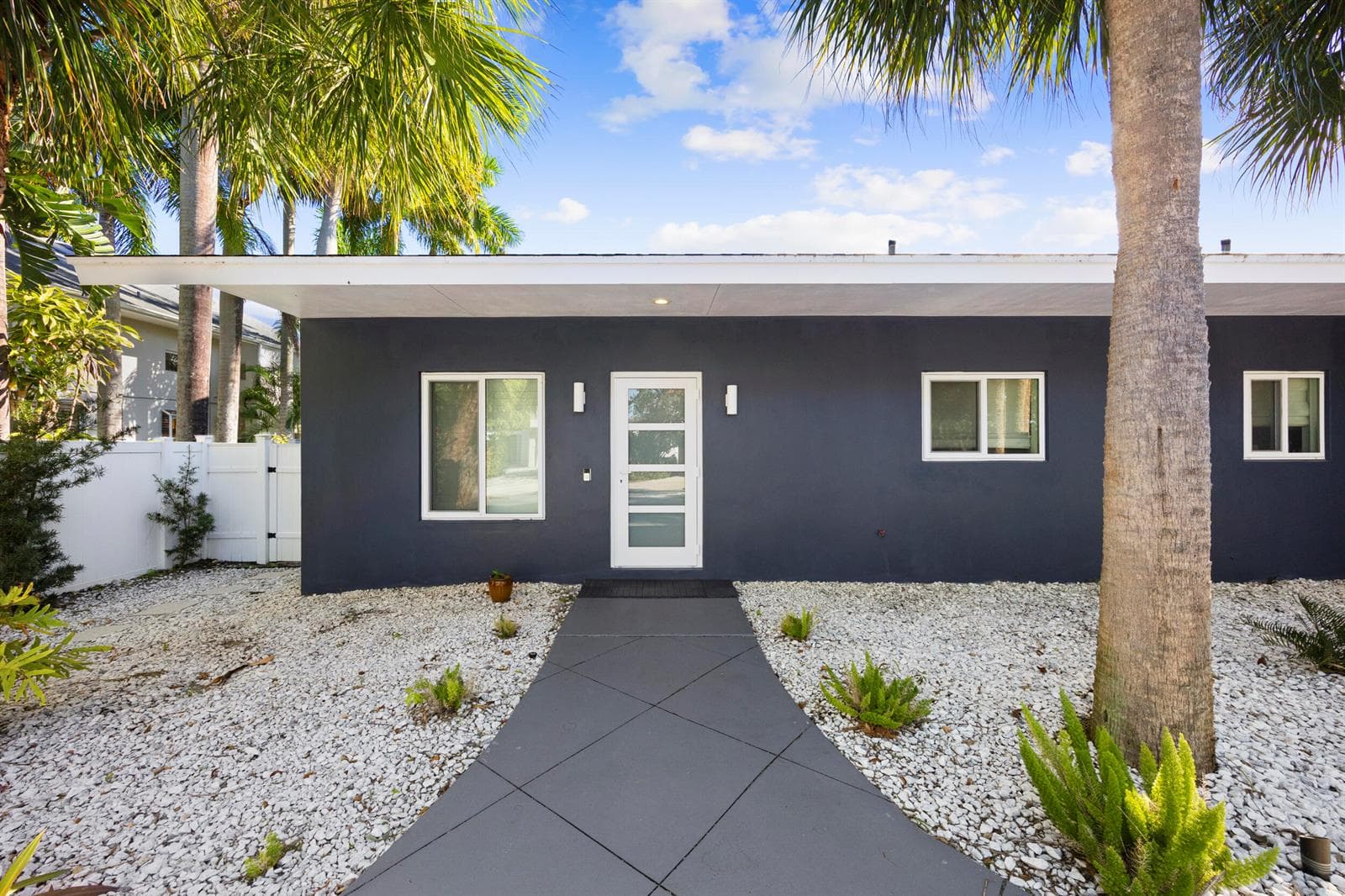 930 NW 4th Court, Boca Raton, FL 33432 photo 4