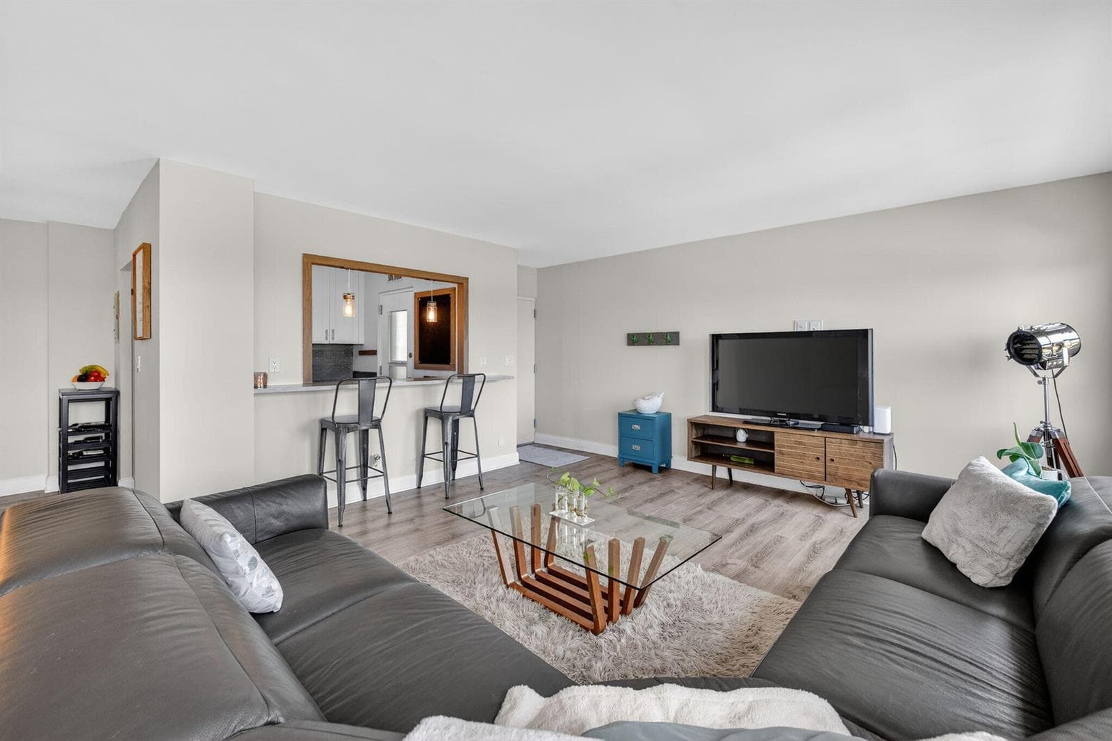 2555 NE 11th Street # 609, Fort Lauderdale, FL 33304 photo 4