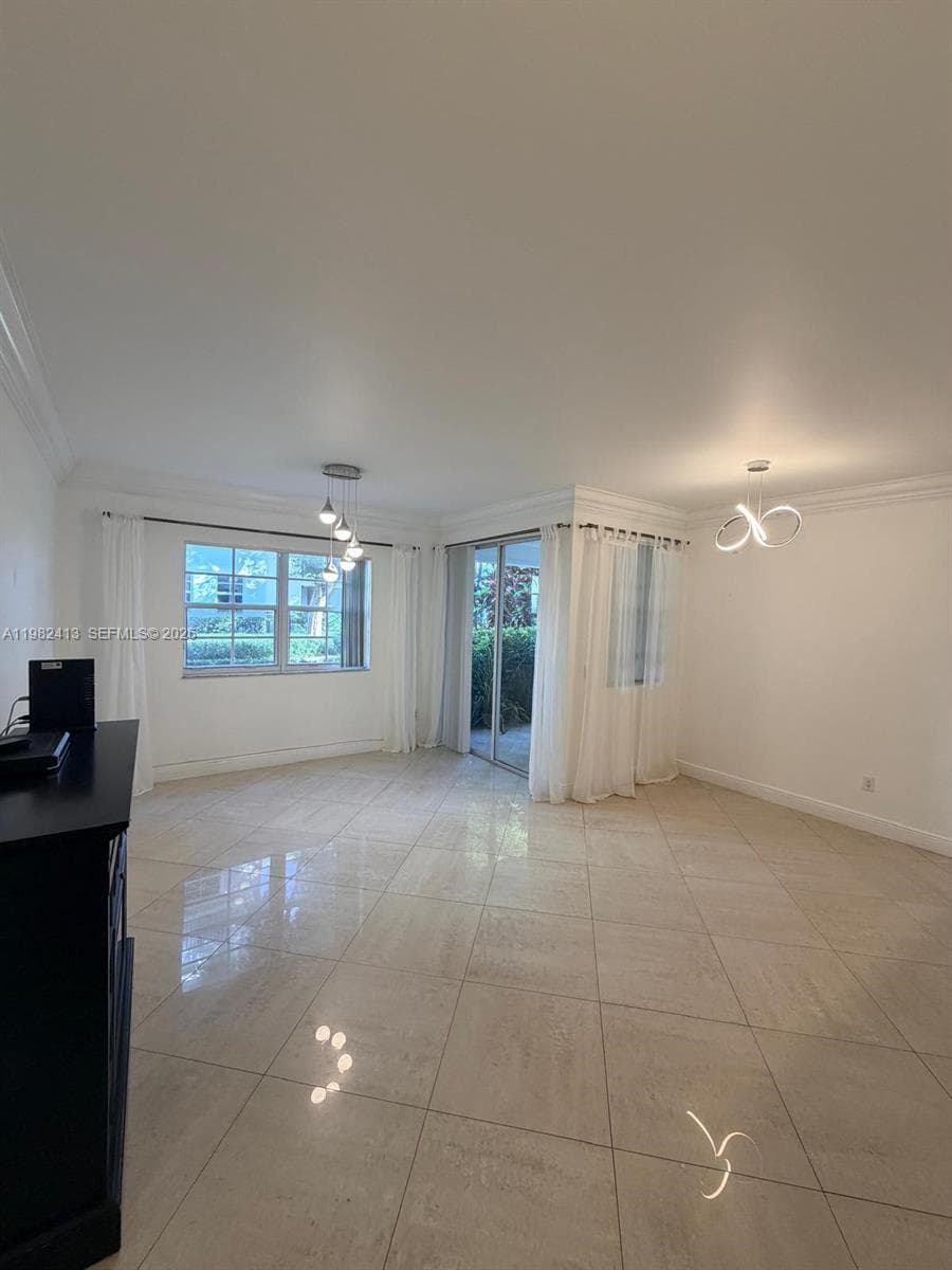 3165 NE 184th St # 6102, Aventura, FL 33160 photo 2